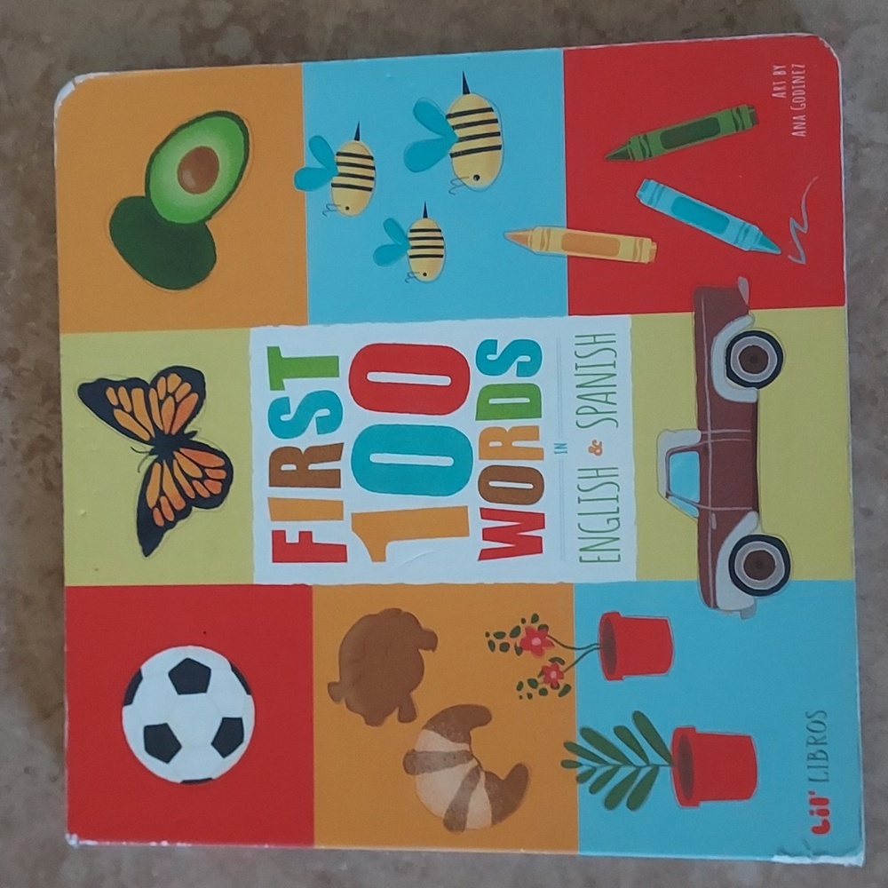 First 100 Word English & Spanish Book